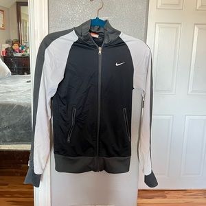 Nike sweater